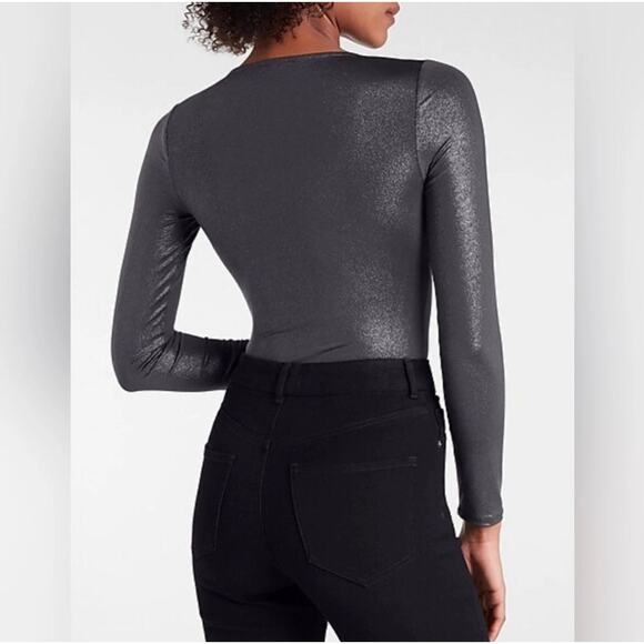 Express Bodysuit Womens Small NEW Body Contour Gray Long Sleeve Metallic Blouse - Picture 3 of 13